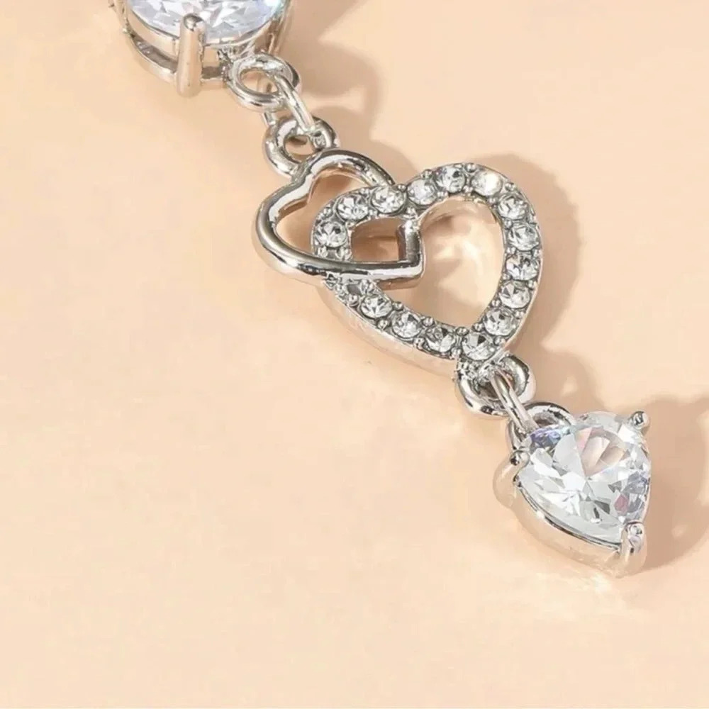 1 LEFT! Heart Rhinestone Bellybutton Ring - Picture 2 of 4
